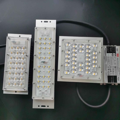 comprare 50W SMD 5050 Componenti di illuminazione stradale a Led, Lenti a Led 236x70mm 130x130mm fabbricazione online