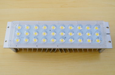 comprare componenti dell'iluminazione pubblica del chip 3x10 LED da 90 gradi 45mil con il PC ottico del grado fabbricazione online