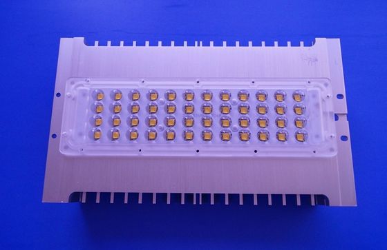Modulo di lenti a LED SMD 3030 a 90X90 gradi personalizzato con nuovo dissipatore di calore per la luce del tunnel da 50W