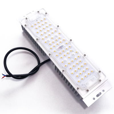 Modulo di illuminazione stradale a LED retrofit impermeabile a 50W SMD3030 160lm/W 12V Array Lens